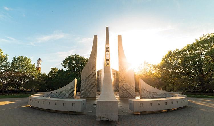 Image of Purdue’s engineering fountain.